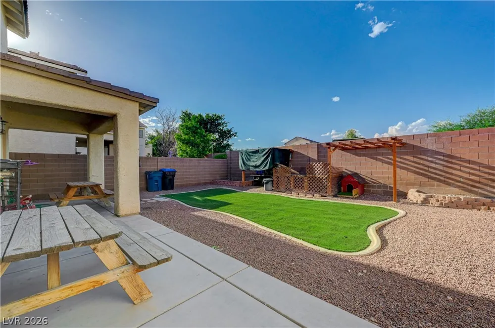 1116 Oceanwood Avenue North Las Vegas, NV 89086