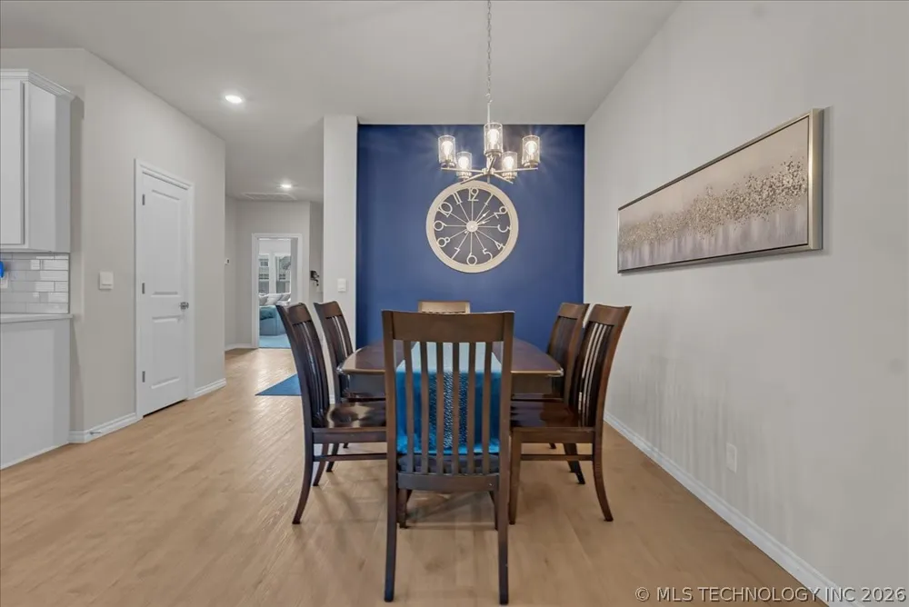 4623 S Chestnut Avenue Broken Arrow, OK 74011