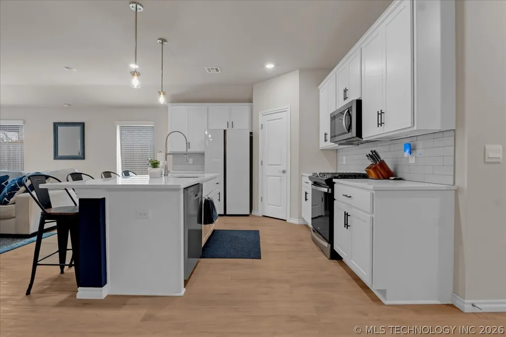 4623 S Chestnut Avenue Broken Arrow, OK 74011
