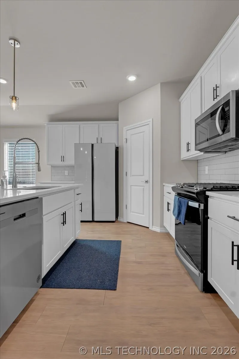 4623 S Chestnut Avenue Broken Arrow, OK 74011