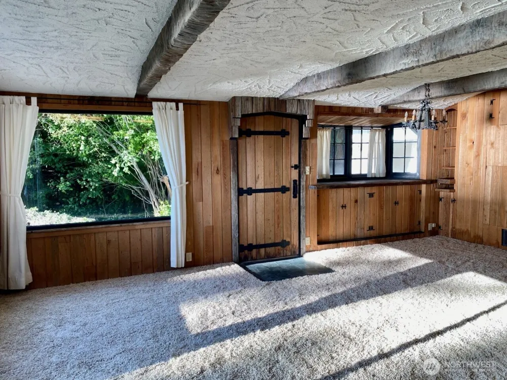 3722 Forest Beach Drive Gig Harbor, WA 98335