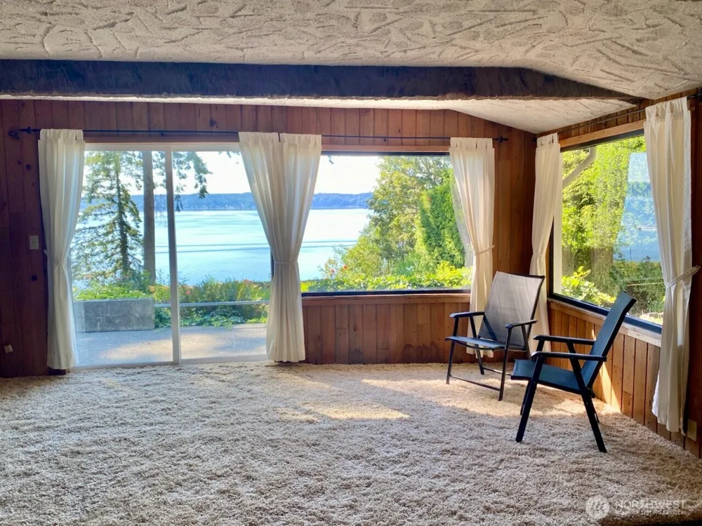 3722 Forest Beach Drive Gig Harbor, WA 98335
