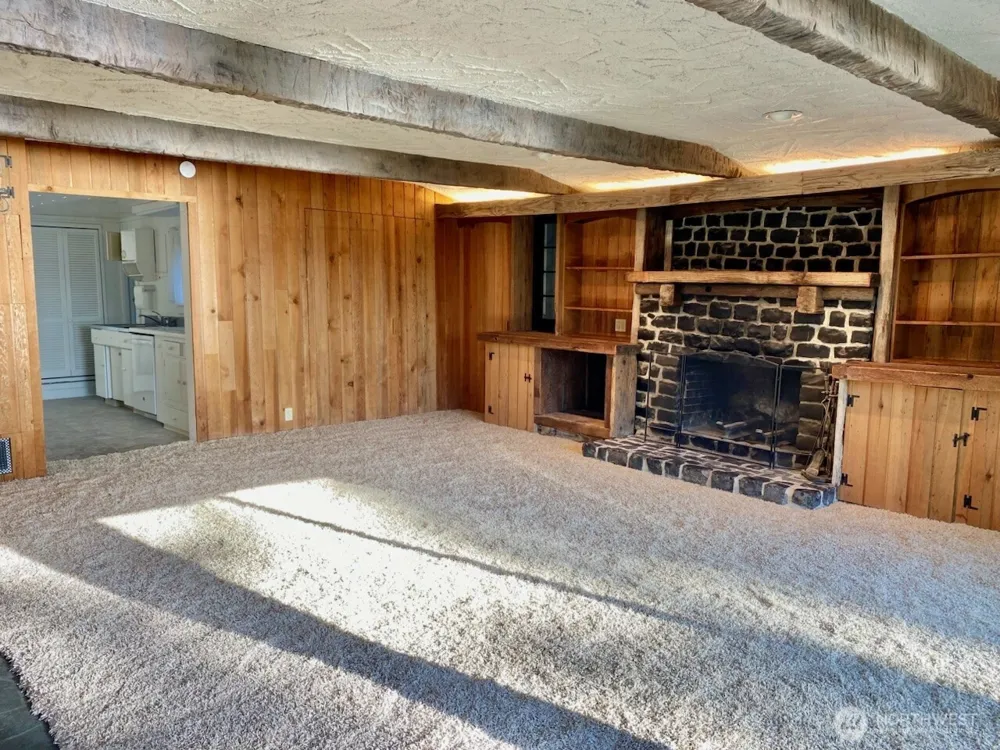 3722 Forest Beach Drive Gig Harbor, WA 98335