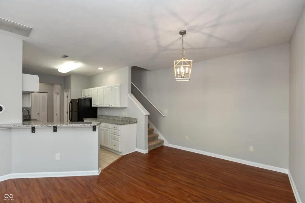 2218 Colfax Lane Indianapolis, IN 46260