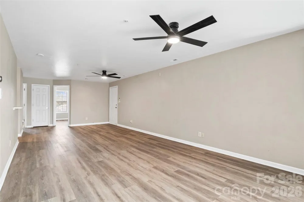 1134 Plaza Walk Drive Charlotte, NC 28215