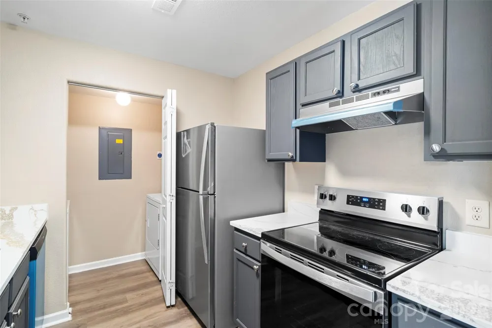 1134 Plaza Walk Drive Charlotte, NC 28215
