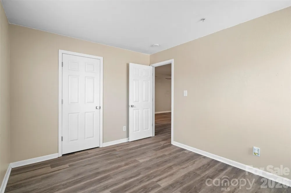 1134 Plaza Walk Drive Charlotte, NC 28215