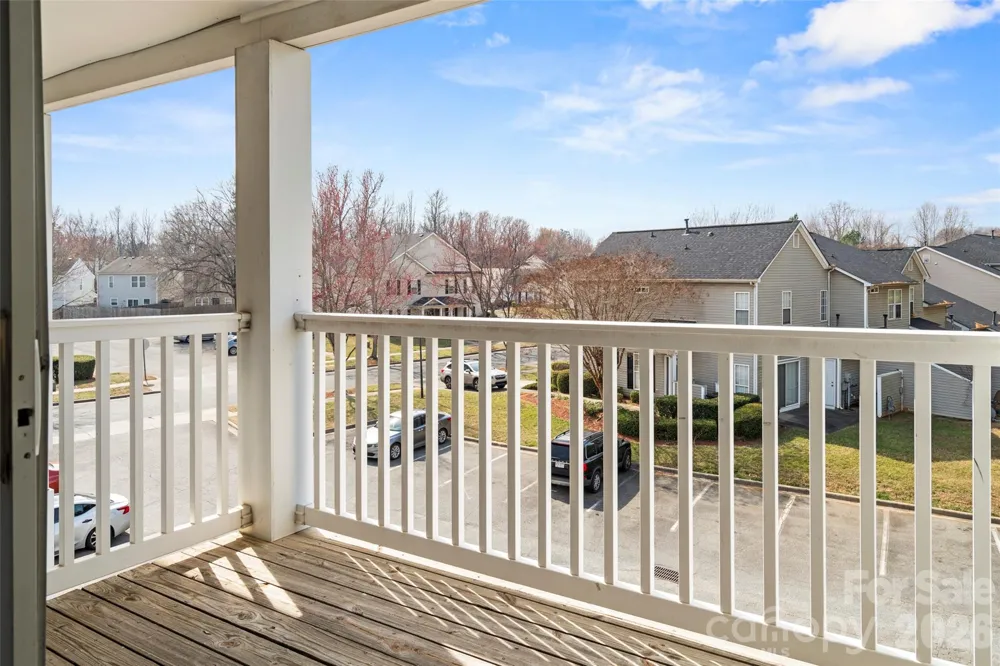 1134 Plaza Walk Drive Charlotte, NC 28215