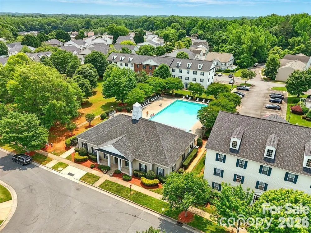 1134 Plaza Walk Drive Charlotte, NC 28215
