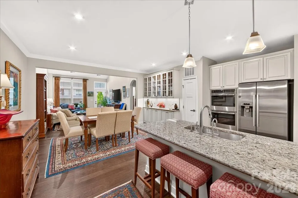 5804 Barrowlands Court Charlotte, NC 28210