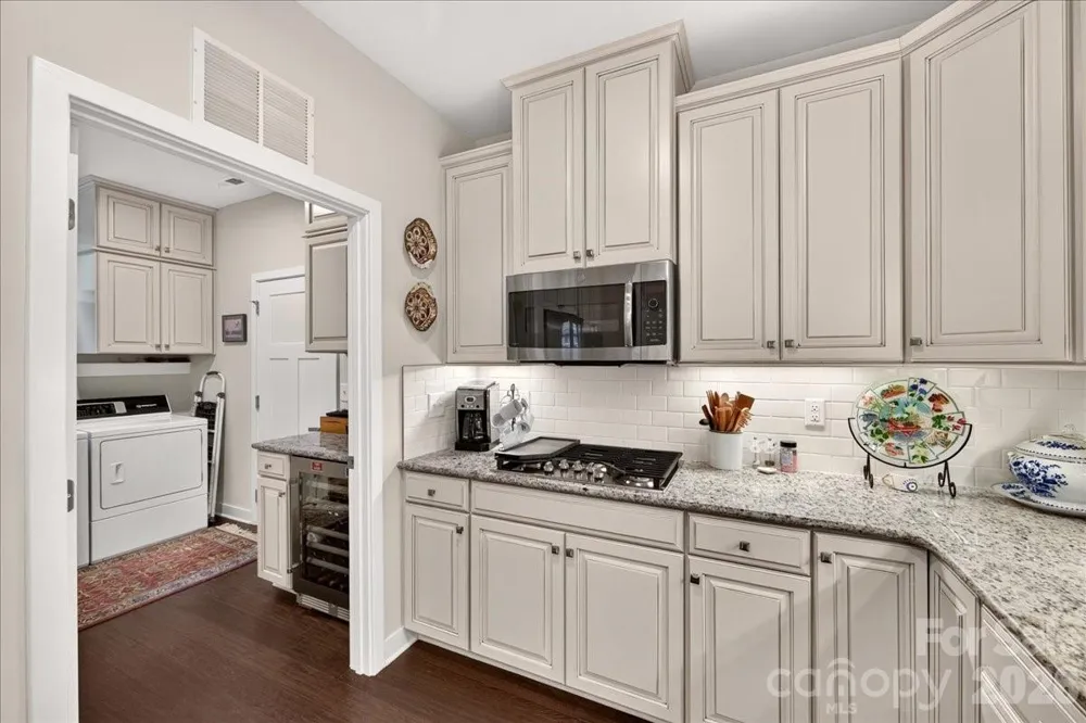5804 Barrowlands Court Charlotte, NC 28210