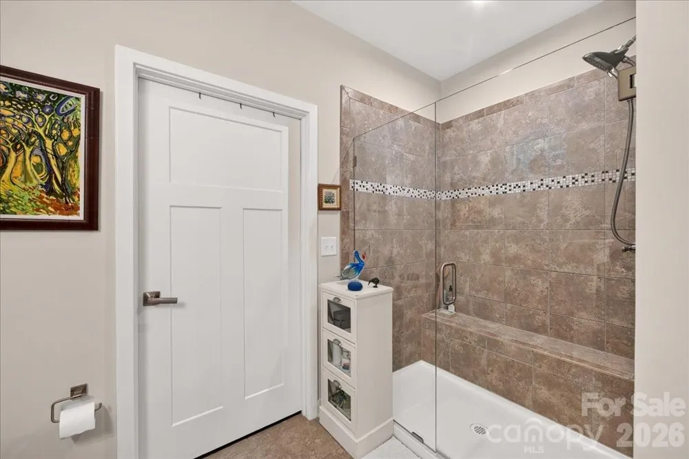 5804 Barrowlands Court Charlotte, NC 28210