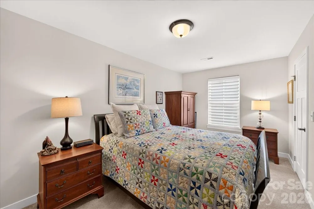 5804 Barrowlands Court Charlotte, NC 28210