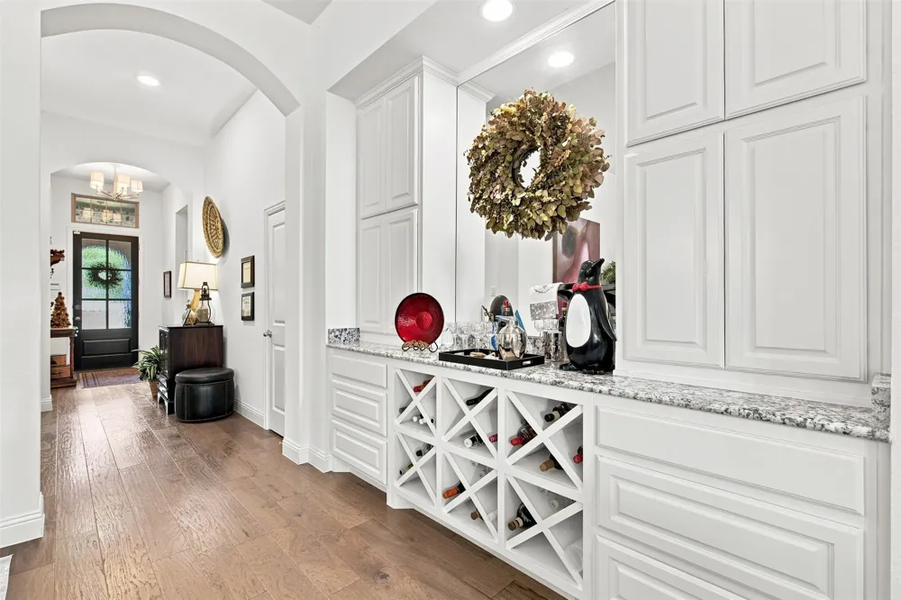400 Village Creek Drive McKinney, TX 75071