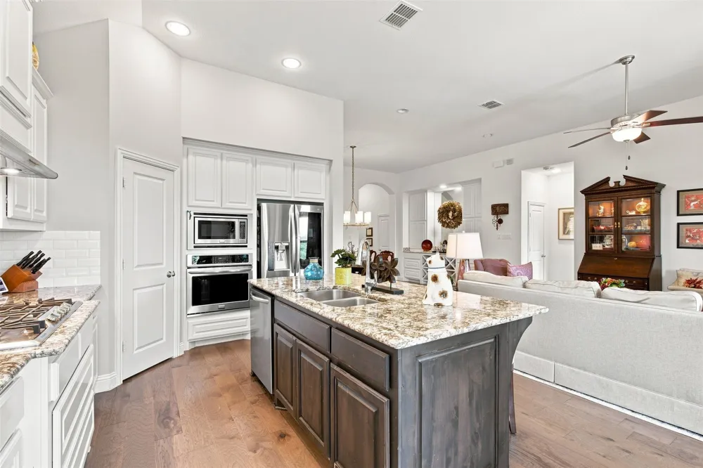 400 Village Creek Drive McKinney, TX 75071
