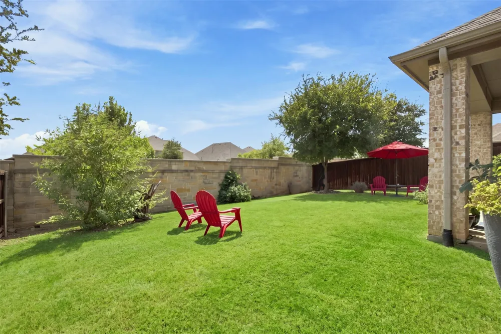 400 Village Creek Drive McKinney, TX 75071