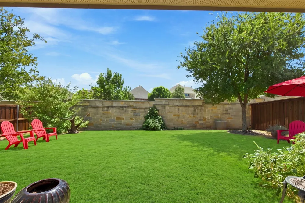 400 Village Creek Drive McKinney, TX 75071