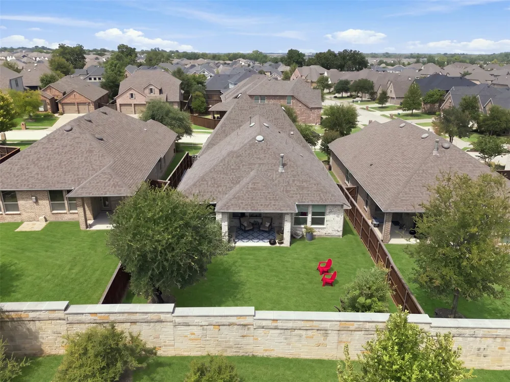 400 Village Creek Drive McKinney, TX 75071