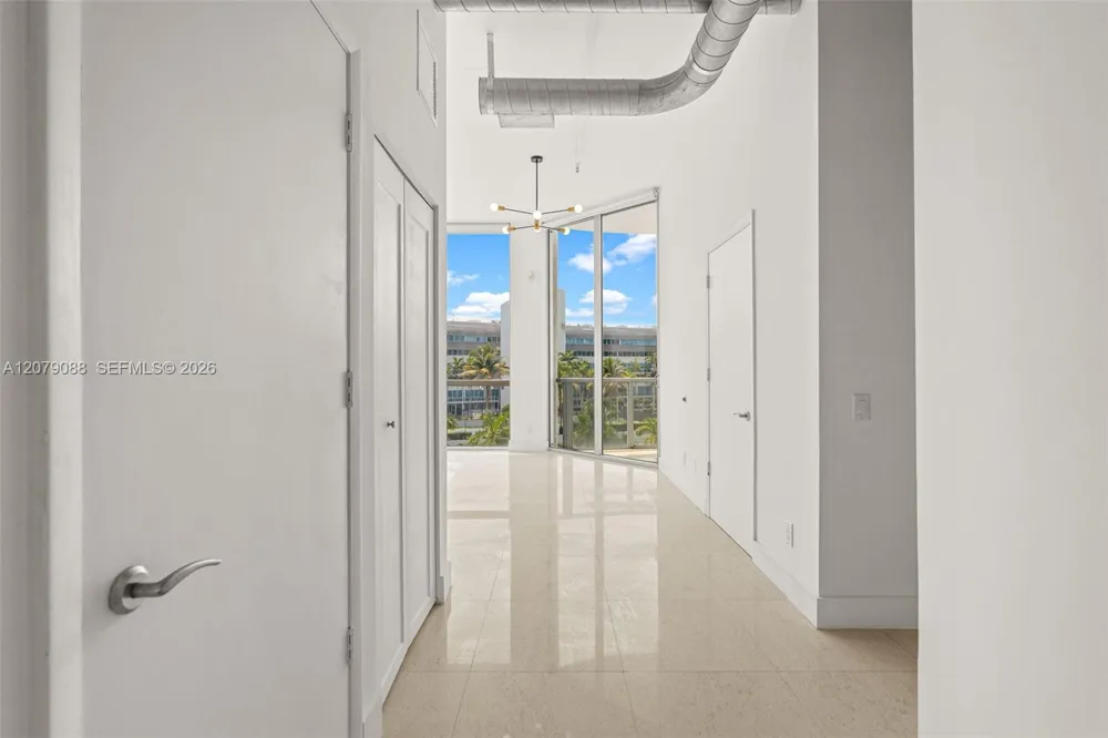 3029 NE 188th St #618 Aventura, FL 33180