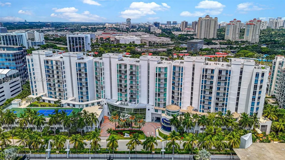 3029 NE 188th St #618 Aventura, FL 33180