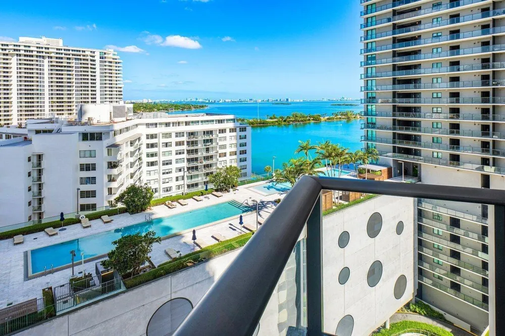 650 NE 32ND STREET #1508 Miami, FL 33137