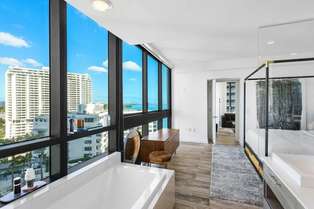 650 NE 32ND STREET #1508 Miami, FL 33137