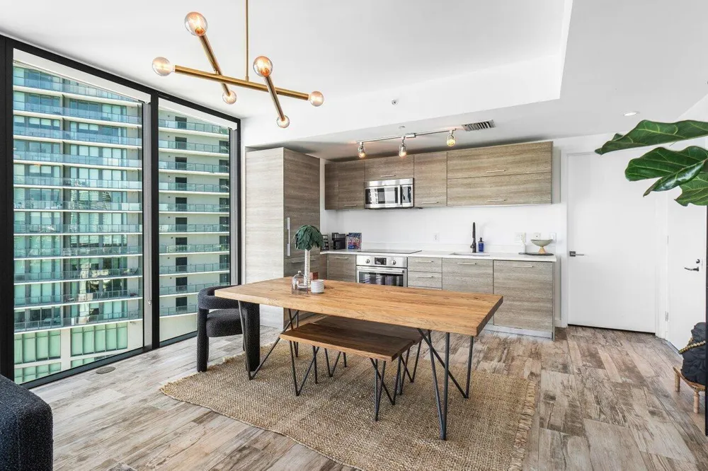 650 NE 32ND STREET #1508 Miami, FL 33137
