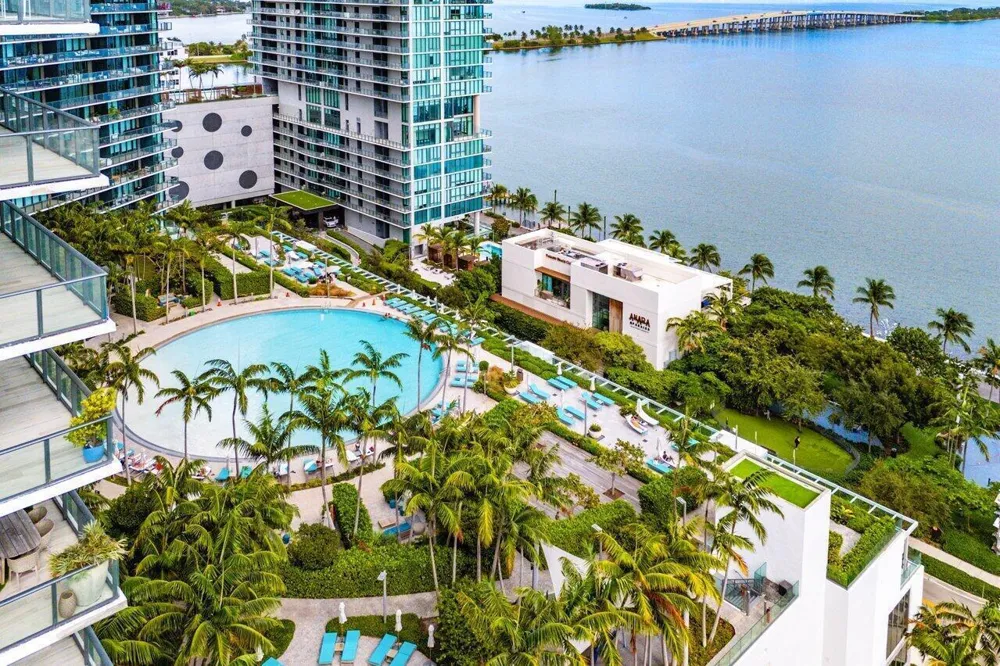 650 NE 32ND STREET #1508 Miami, FL 33137