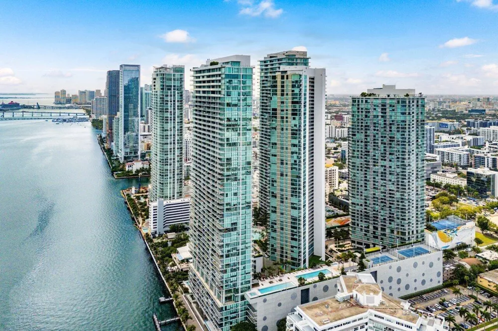 650 NE 32ND STREET #1508 Miami, FL 33137
