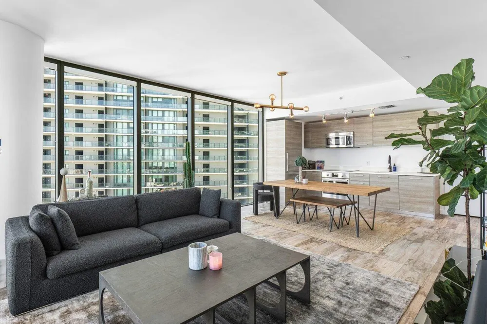 650 NE 32ND STREET #1508 Miami, FL 33137