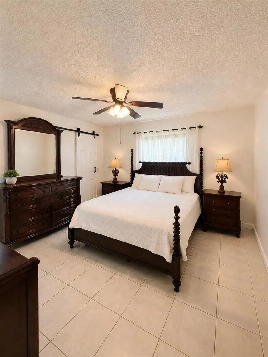 10720 NW 26TH PLACE Sunrise, FL 33322