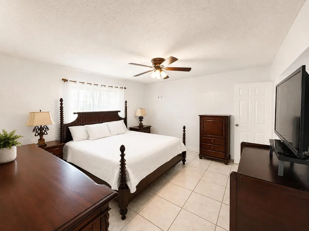 10720 NW 26TH PLACE Sunrise, FL 33322