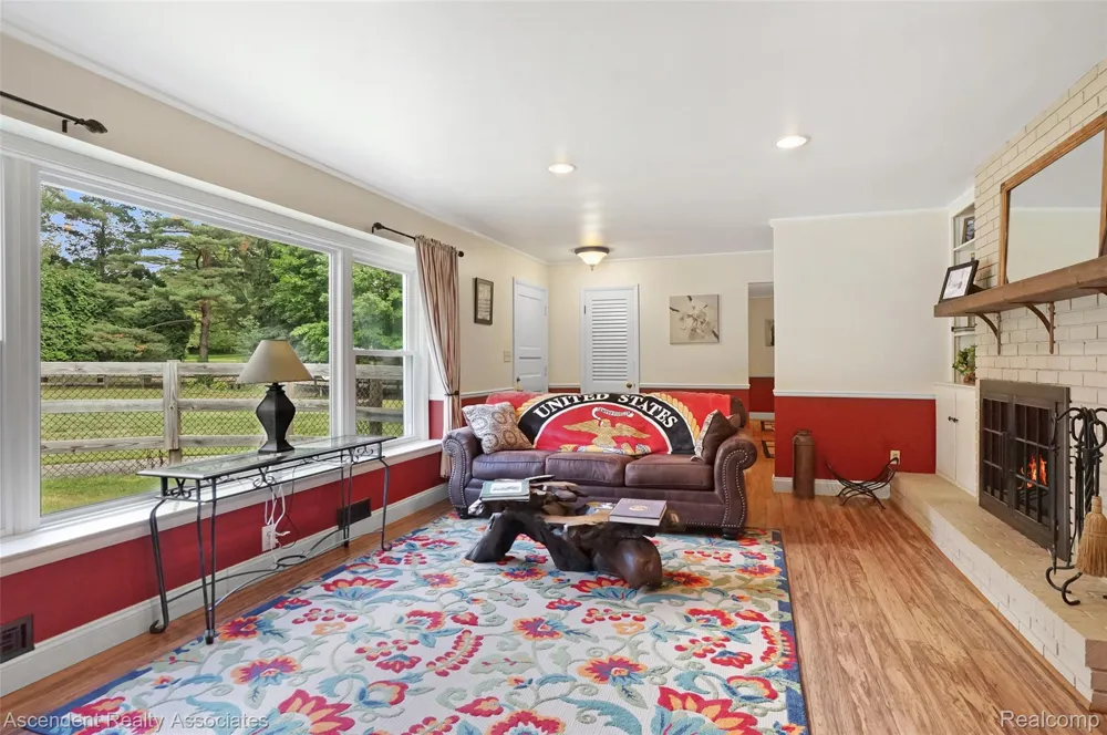 6157 Blue Beech Court Rochester Hills City, MI 48306