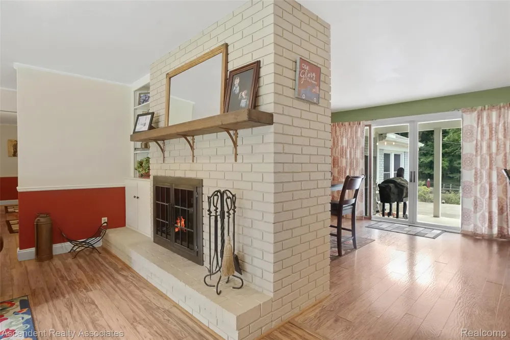 6157 Blue Beech Court Rochester Hills City, MI 48306