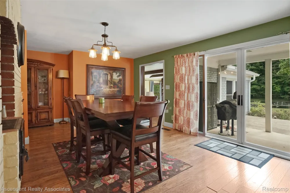 6157 Blue Beech Court Rochester Hills City, MI 48306