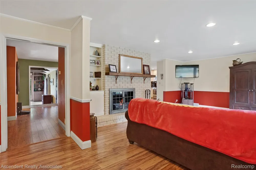 6157 Blue Beech Court Rochester Hills City, MI 48306