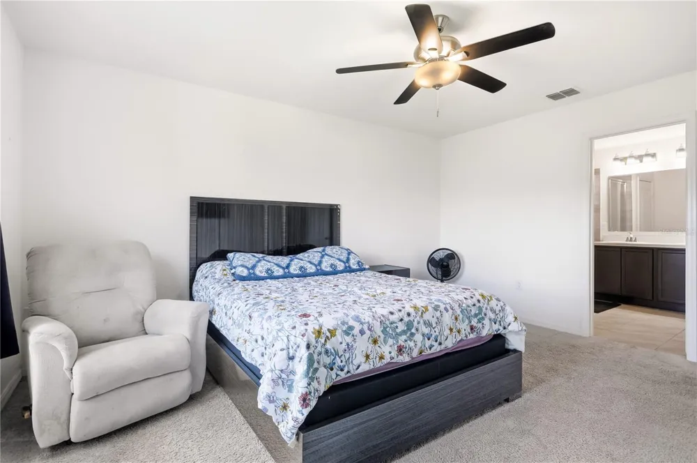 3842 WHITETAIL COURT St Cloud, FL 34772