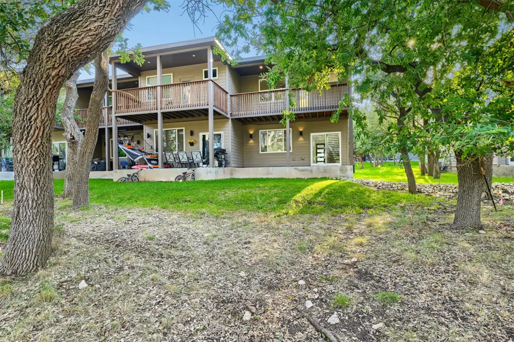18800 Hogan Circle #107 Leander, TX 78645