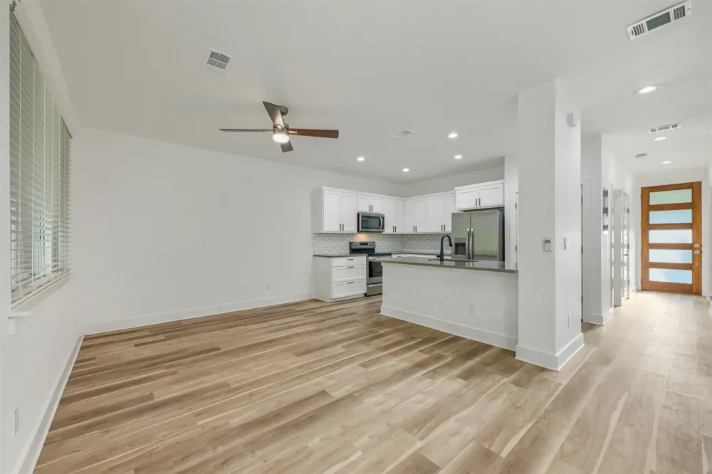 18800 Hogan Circle #107 Leander, TX 78645