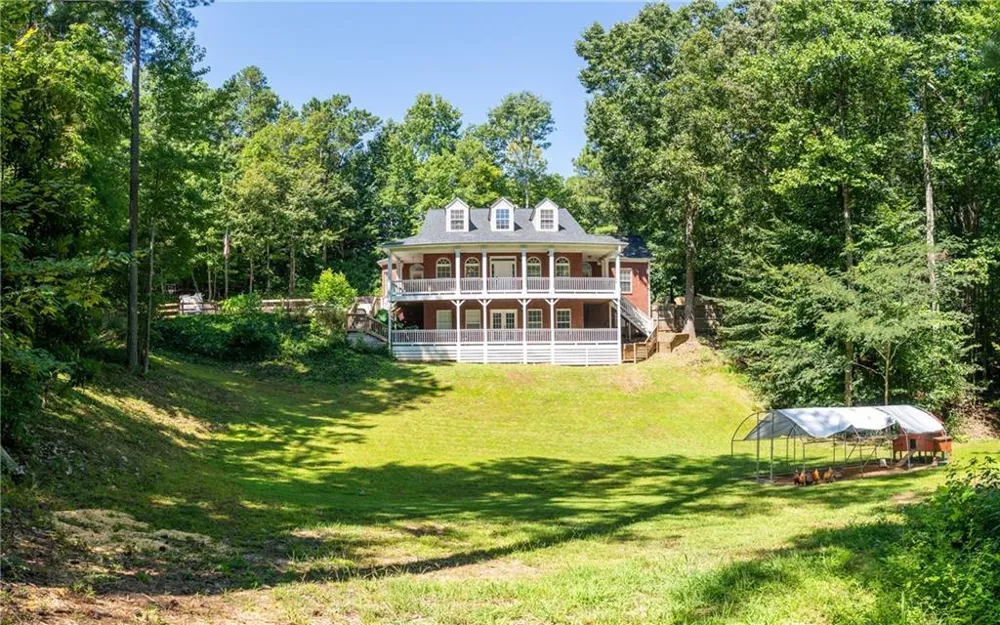 75 Black Forest Drive Dallas, GA 30132