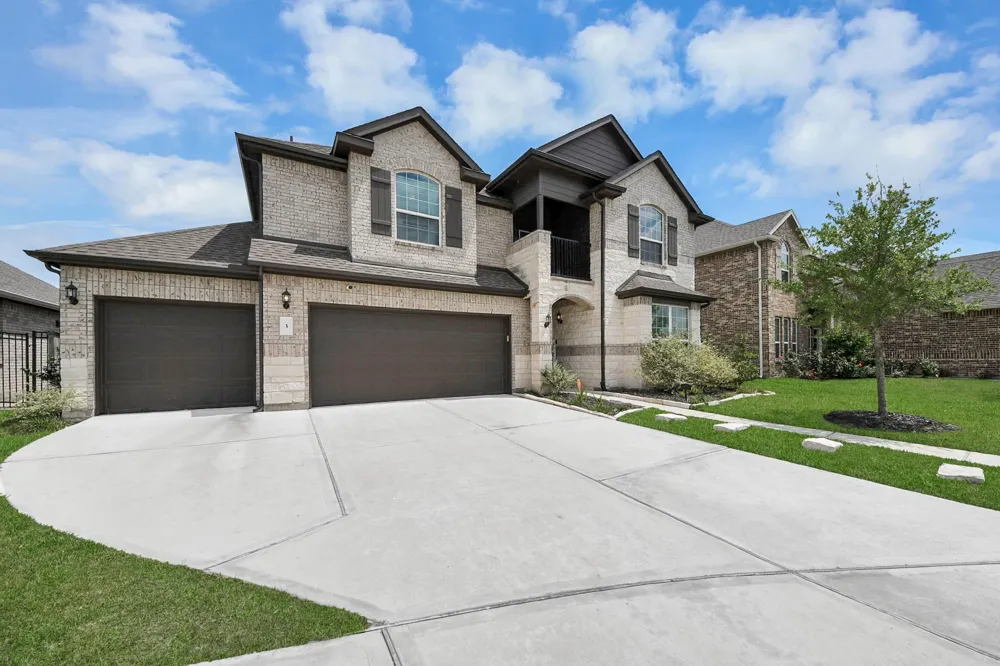 3 Avery Brook Court Manvel, TX 77578