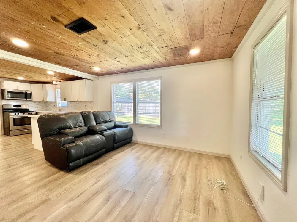 4410 Jackson Street Santa Fe, TX 77517