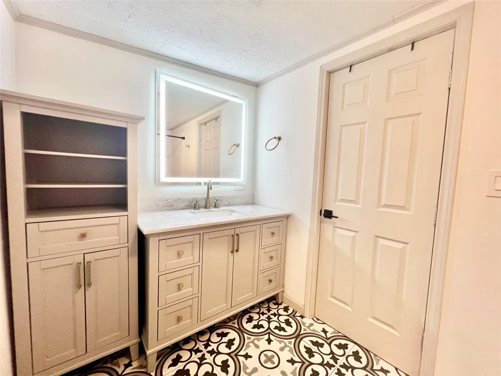 4410 Jackson Street Santa Fe, TX 77517