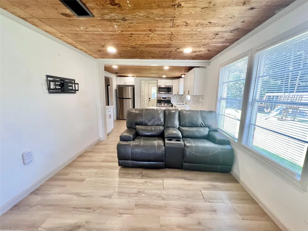 4410 Jackson Street Santa Fe, TX 77517