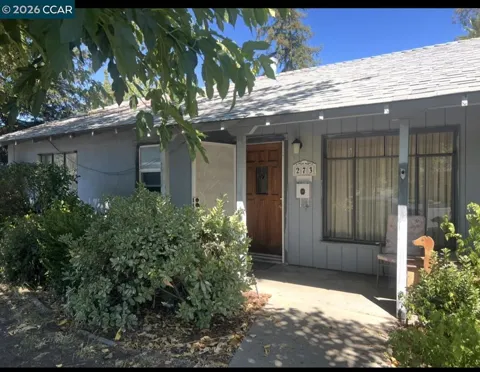 273 Gregory Lane