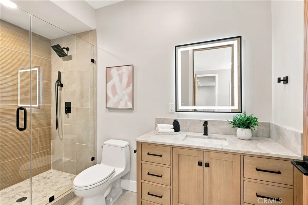 2103 S Ola Vista San Clemente, CA 92672