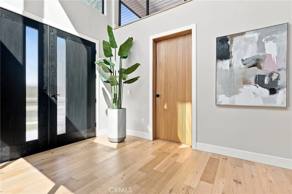 2103 S Ola Vista San Clemente, CA 92672