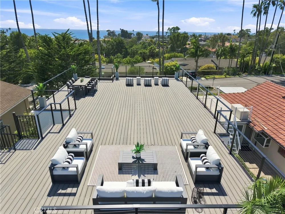 2103 S Ola Vista San Clemente, CA 92672
