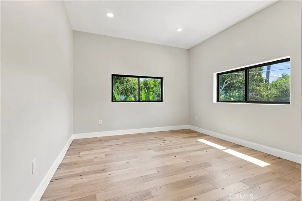 2103 S Ola Vista San Clemente, CA 92672