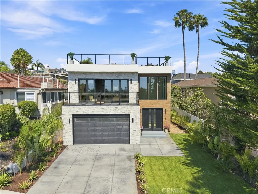 2103 S Ola Vista San Clemente, CA 92672